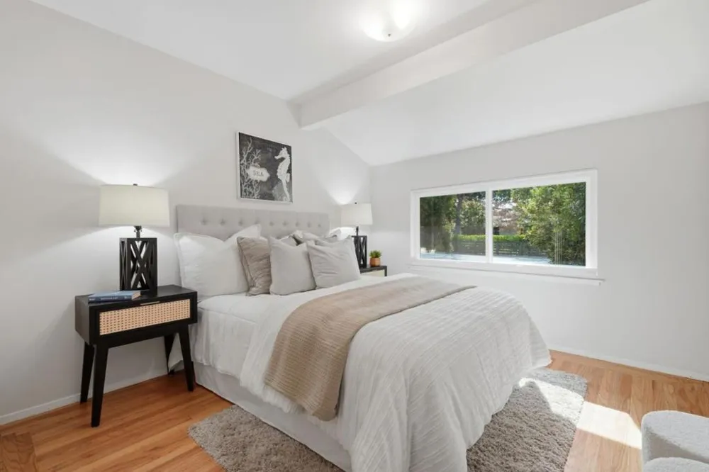 1545 Truman Avenue Los Altos, CA 94024