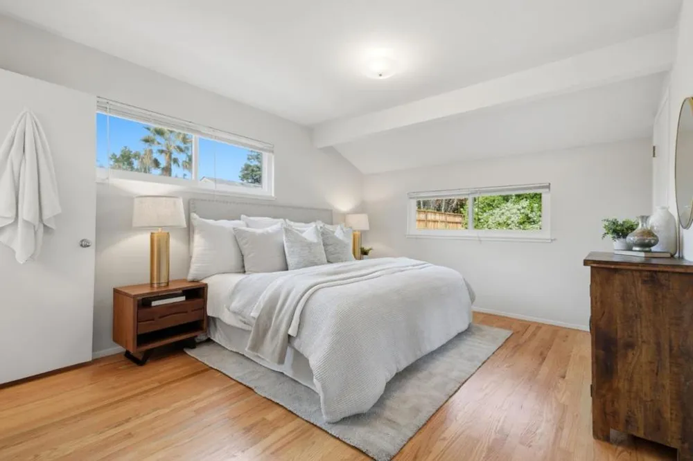 1545 Truman Avenue Los Altos, CA 94024
