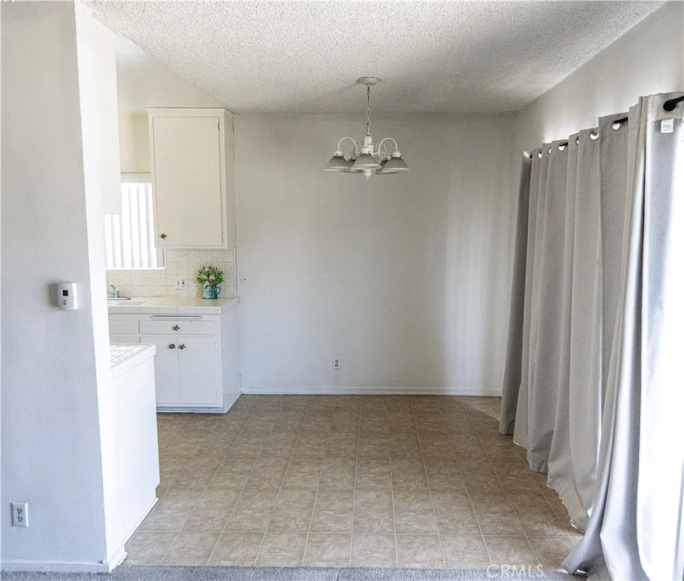 14716 Magnolia Boulevard Sherman Oaks, CA 91403