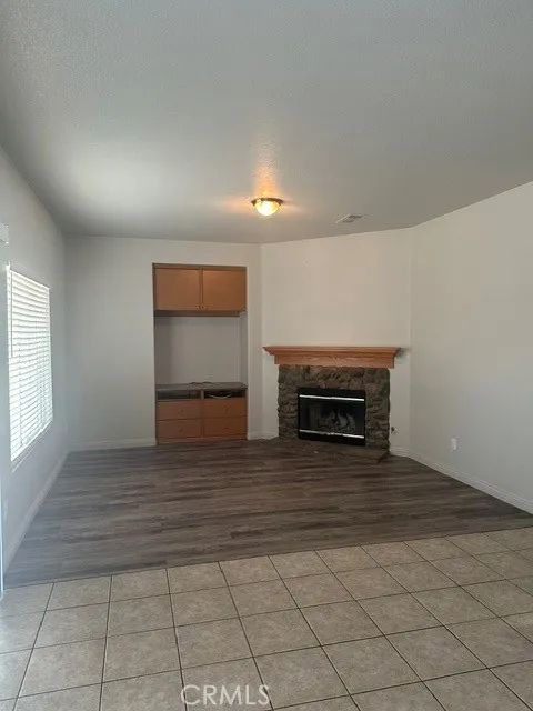 12241 Chacoma Victorville, CA 92392