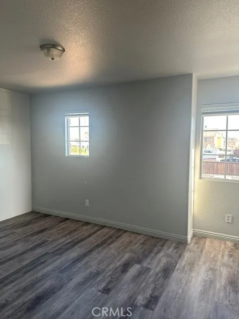 12241 Chacoma Victorville, CA 92392
