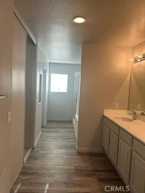 12241 Chacoma Victorville, CA 92392