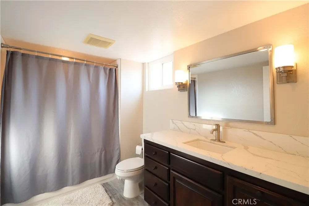 565 Clubhouse Santa Maria, CA 93455