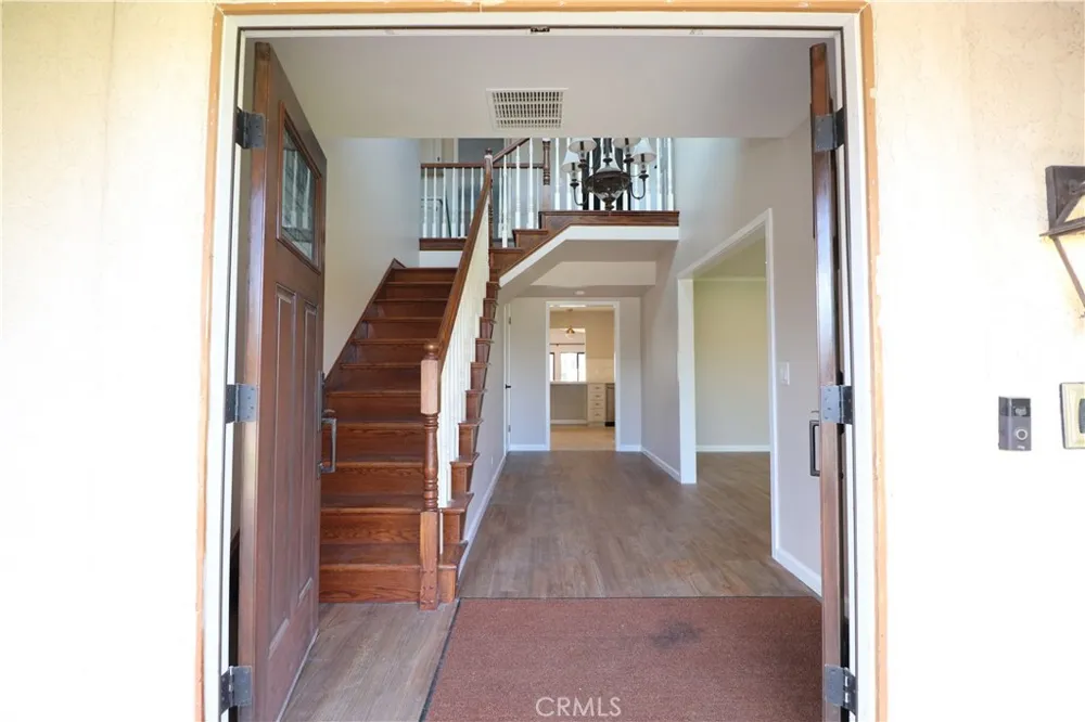 565 Clubhouse Santa Maria, CA 93455