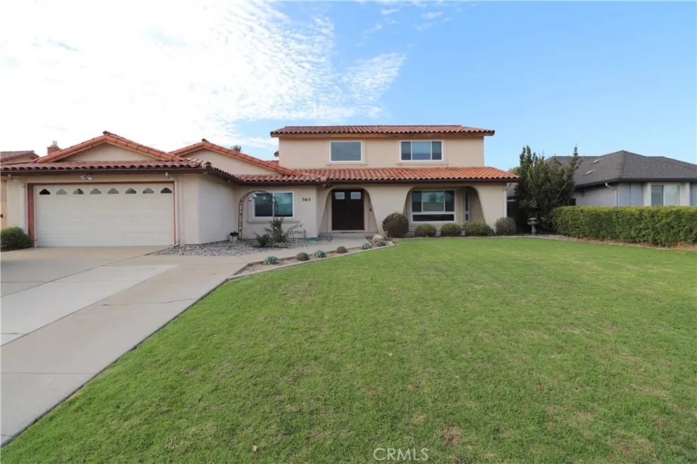 565 Clubhouse Santa Maria, CA 93455