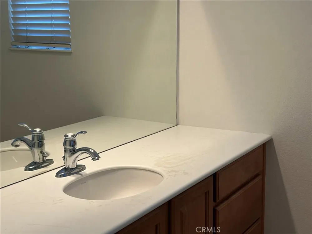 6746 Ruby Canyon Eastvale, CA 92880