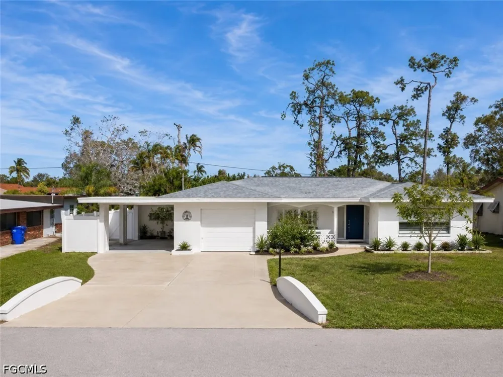 Aldridge Avenue Fort Myers, FL 33907