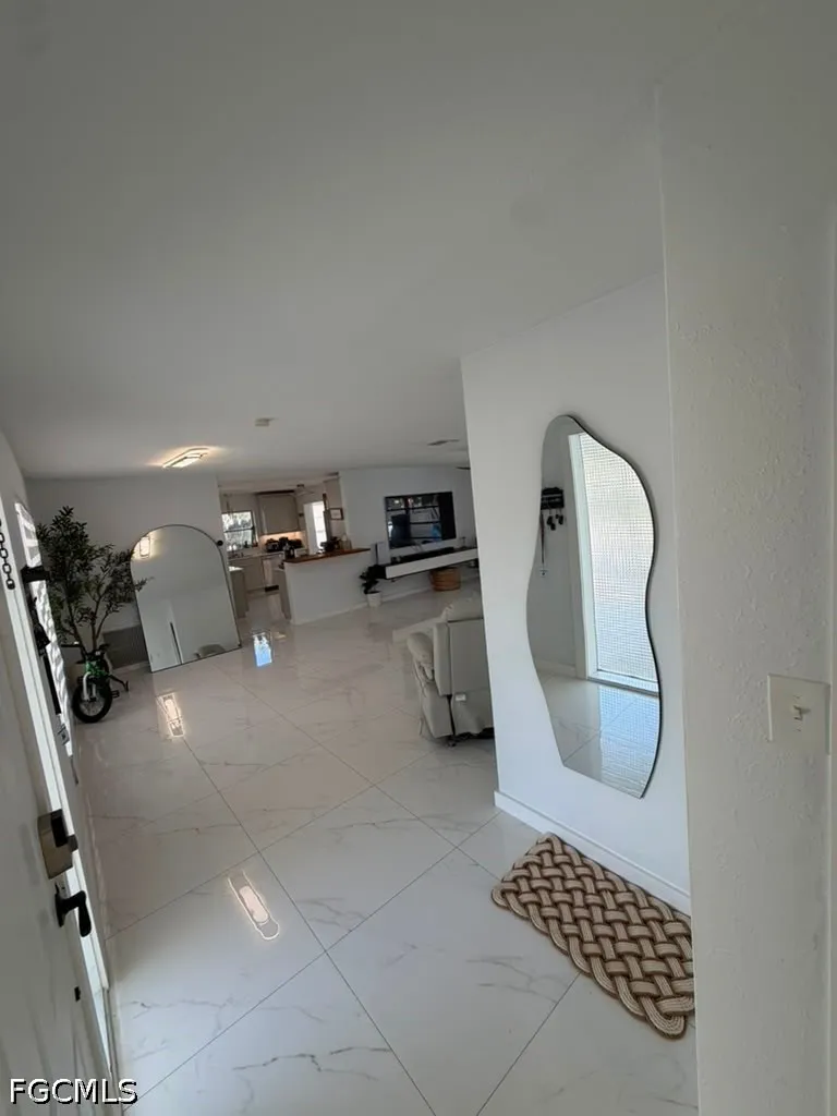 Aldridge Avenue Fort Myers, FL 33907