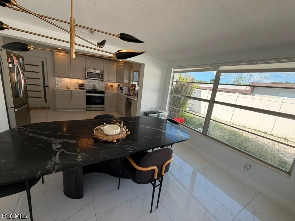 Aldridge Avenue Fort Myers, FL 33907