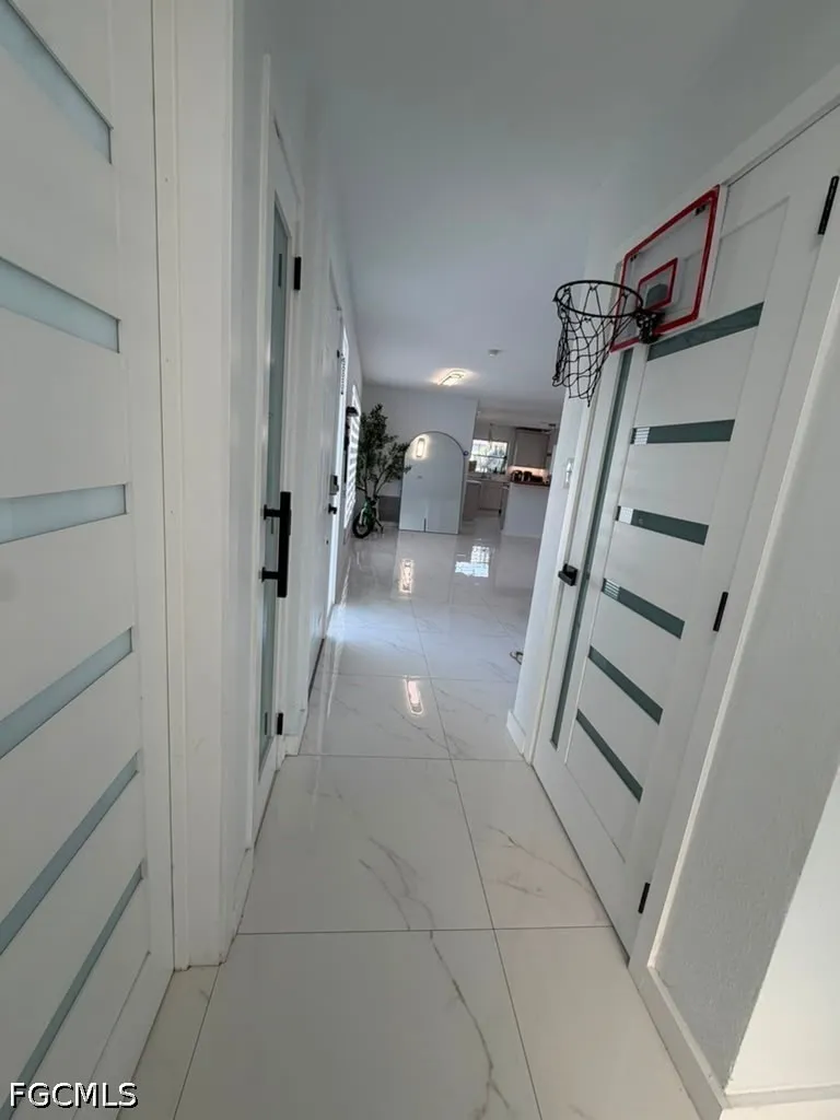 Aldridge Avenue Fort Myers, FL 33907