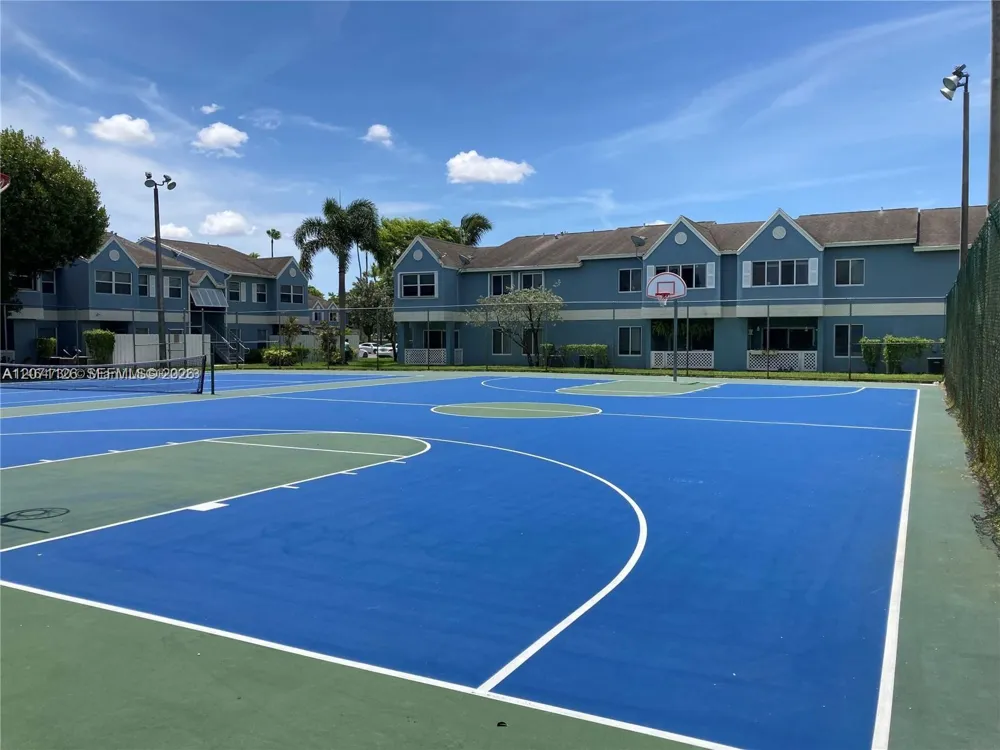 17505 NW 67th Pl #C-11 Hialeah, FL 33015