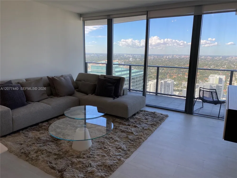 1000 Brickell Plaza #4506 Miami, FL 33131