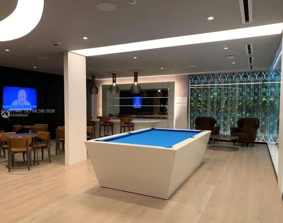1000 Brickell Plaza #4506 Miami, FL 33131