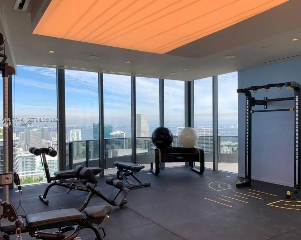 1000 Brickell Plaza #4506 Miami, FL 33131