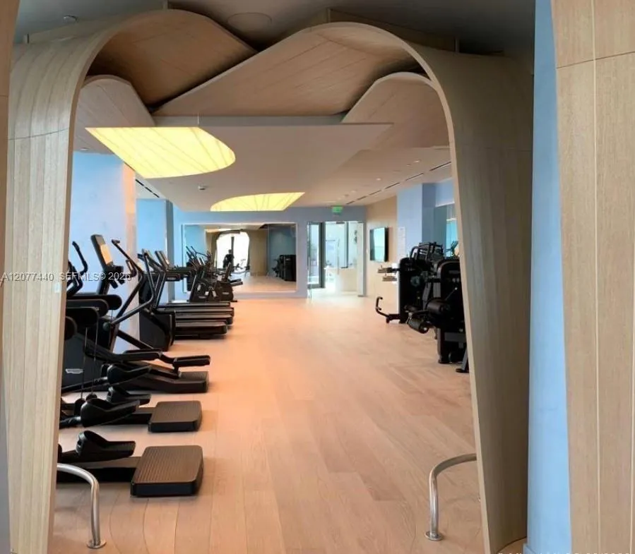 1000 Brickell Plaza #4506 Miami, FL 33131