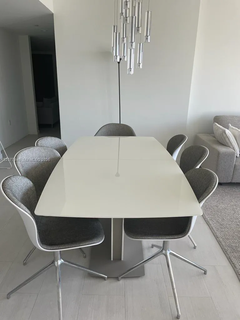 1000 Brickell Plaza #4506 Miami, FL 33131