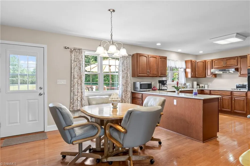 527 Howardtown Circle Mocksville, NC 27028
