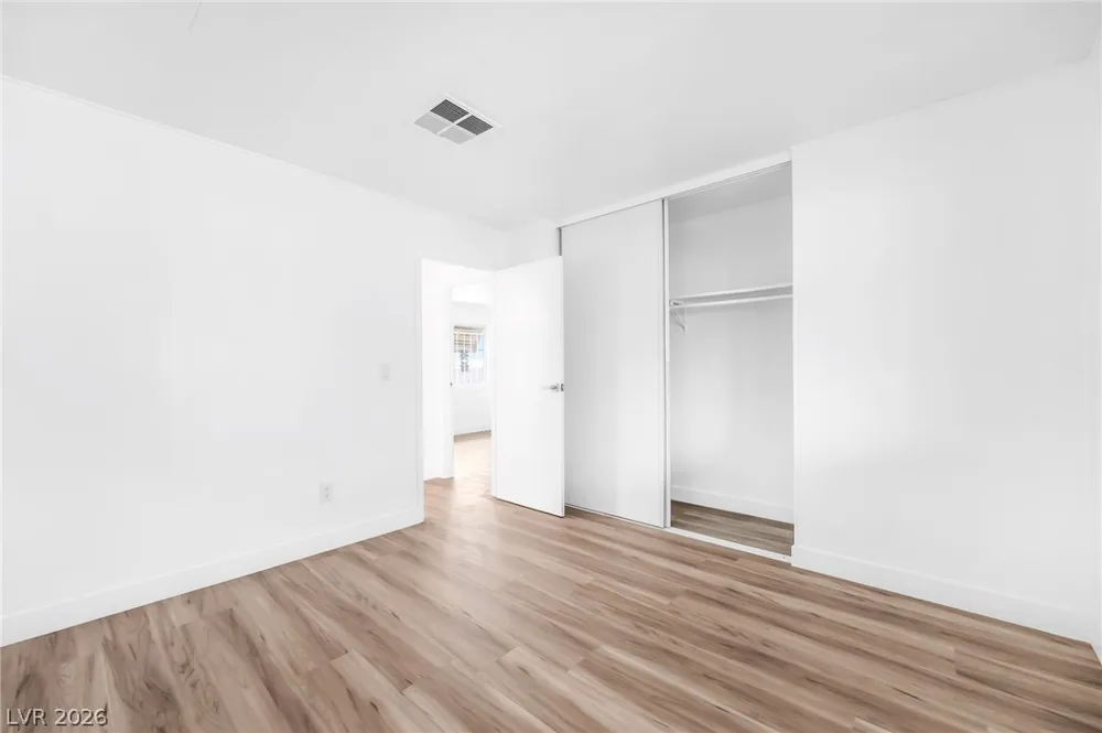 4684 Royal Ridge Way Las Vegas, NV 89103
