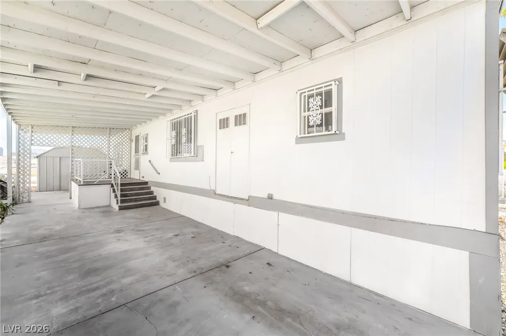 4684 Royal Ridge Way Las Vegas, NV 89103