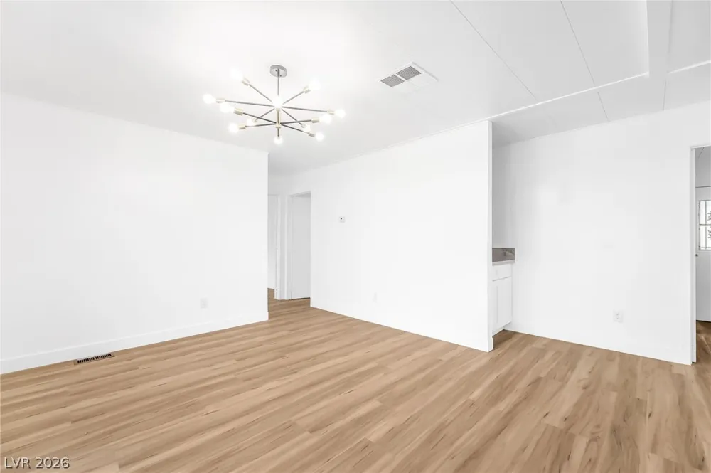 4684 Royal Ridge Way Las Vegas, NV 89103
