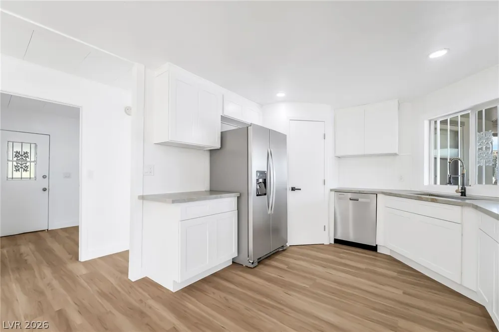 4684 Royal Ridge Way Las Vegas, NV 89103
