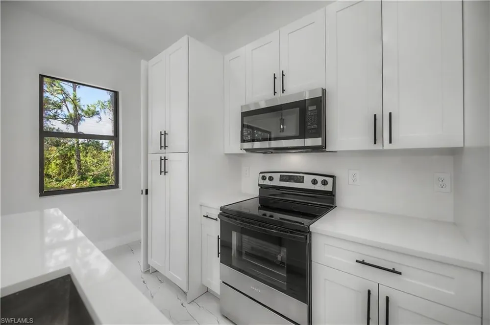 3121 69th Street W Lehigh Acres, FL 33971