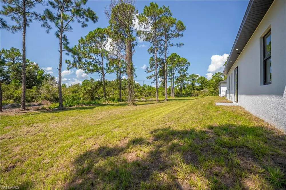 3121 69th Street W Lehigh Acres, FL 33971