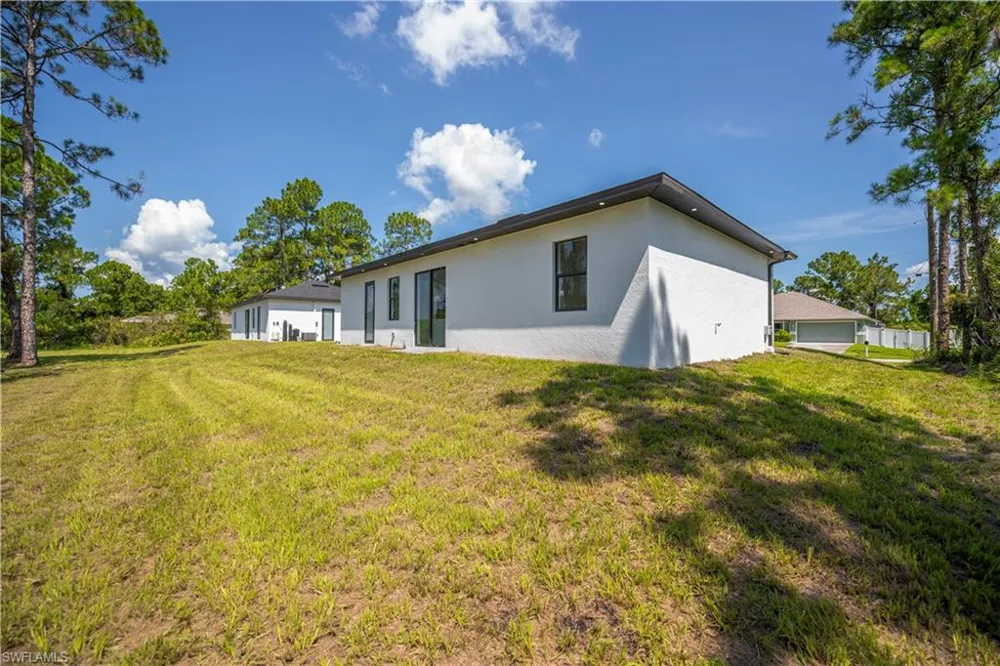 3121 69th Street W Lehigh Acres, FL 33971