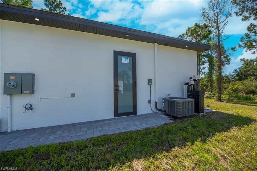 3121 69th Street W Lehigh Acres, FL 33971