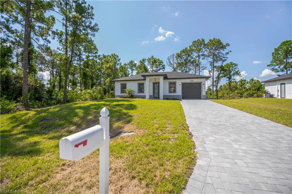 3121 69th Street W Lehigh Acres, FL 33971