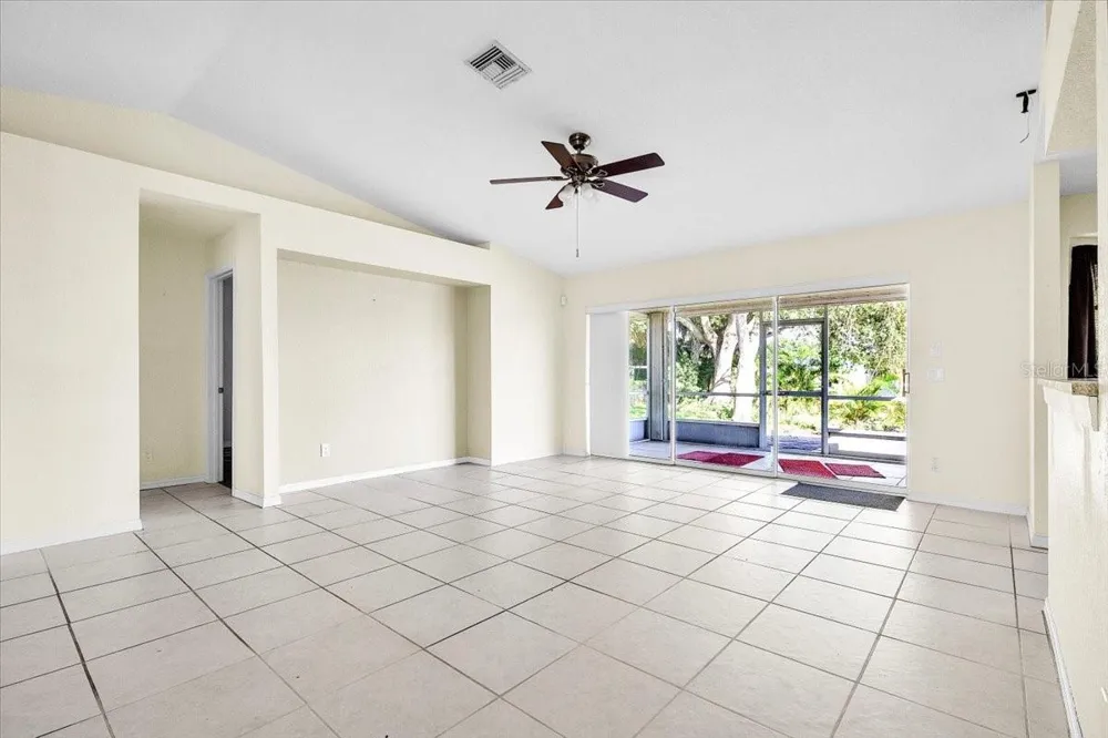 849 DOBELL TERRACE NW Port Charlotte, FL 33948