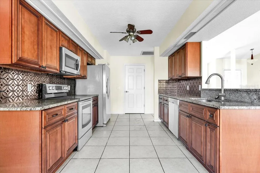 849 DOBELL TERRACE NW Port Charlotte, FL 33948
