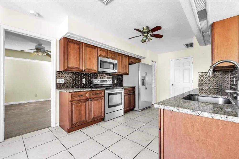 849 DOBELL TERRACE NW Port Charlotte, FL 33948