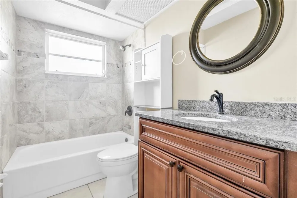 849 DOBELL TERRACE NW Port Charlotte, FL 33948