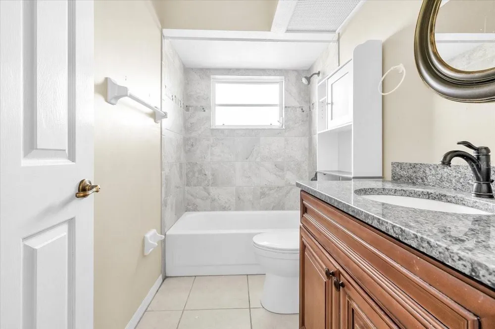 849 DOBELL TERRACE NW Port Charlotte, FL 33948
