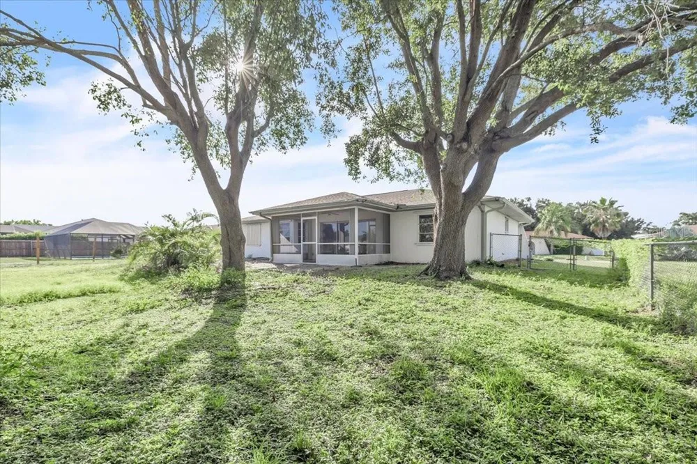 849 DOBELL TERRACE NW Port Charlotte, FL 33948