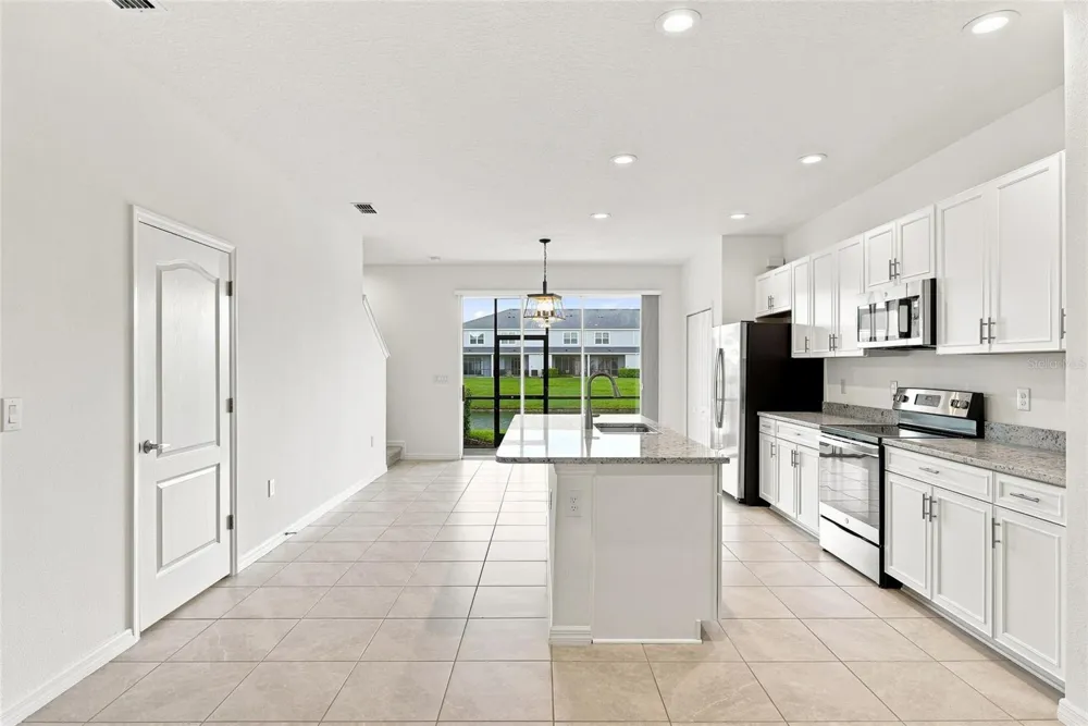 8514 CANYON CREEK TRAIL Parrish, FL 34219