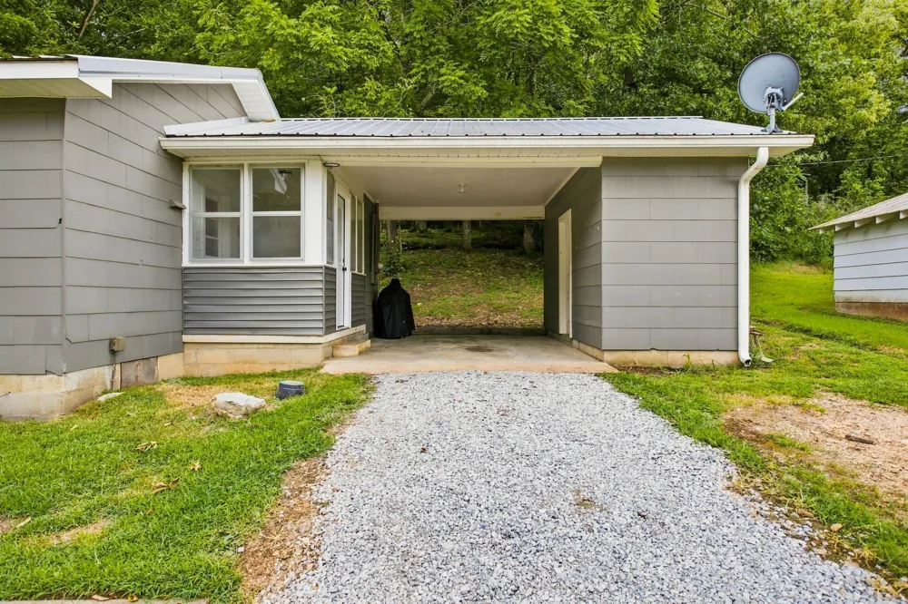 4854 Dry Fork Rd Hampshire, TN 38461
