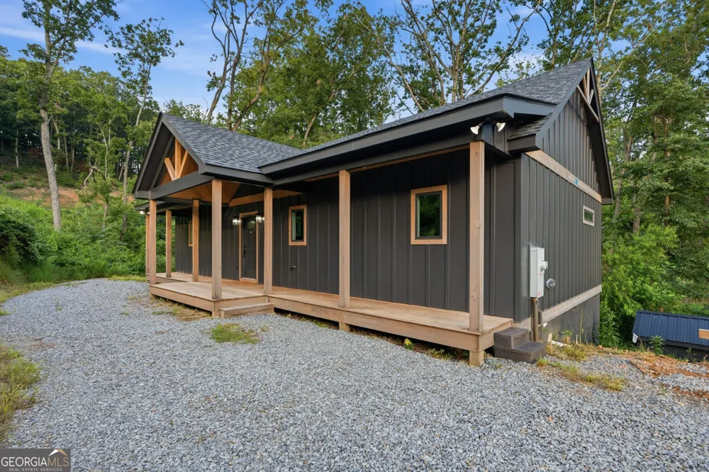 782 High Summit DR Talking Rock, GA 30175
