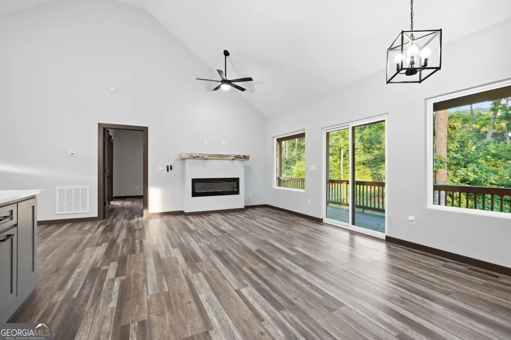 782 High Summit DR Talking Rock, GA 30175