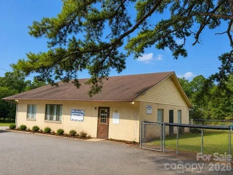 534 Browns Hill Road