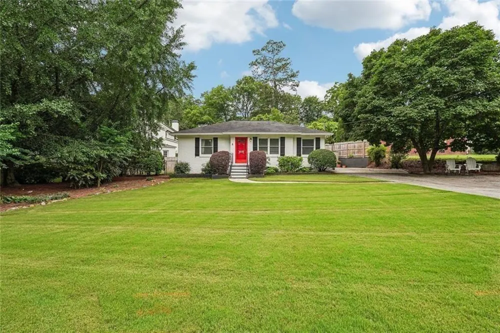 1631 Fearn Circle NE Brookhaven, GA 30319
