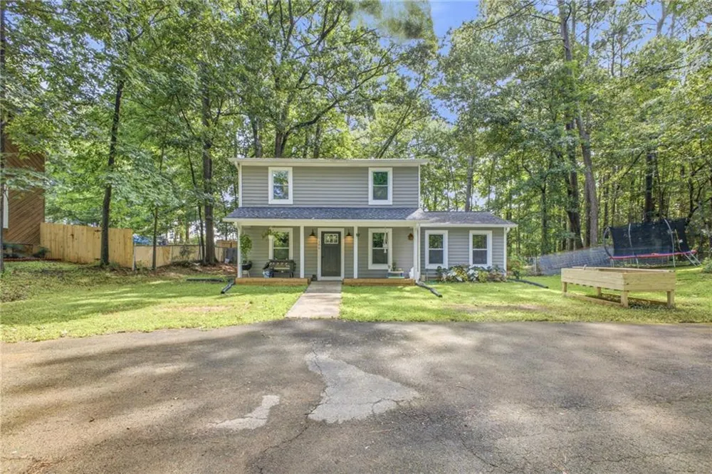 106 Northside Drive Calhoun, GA 30701