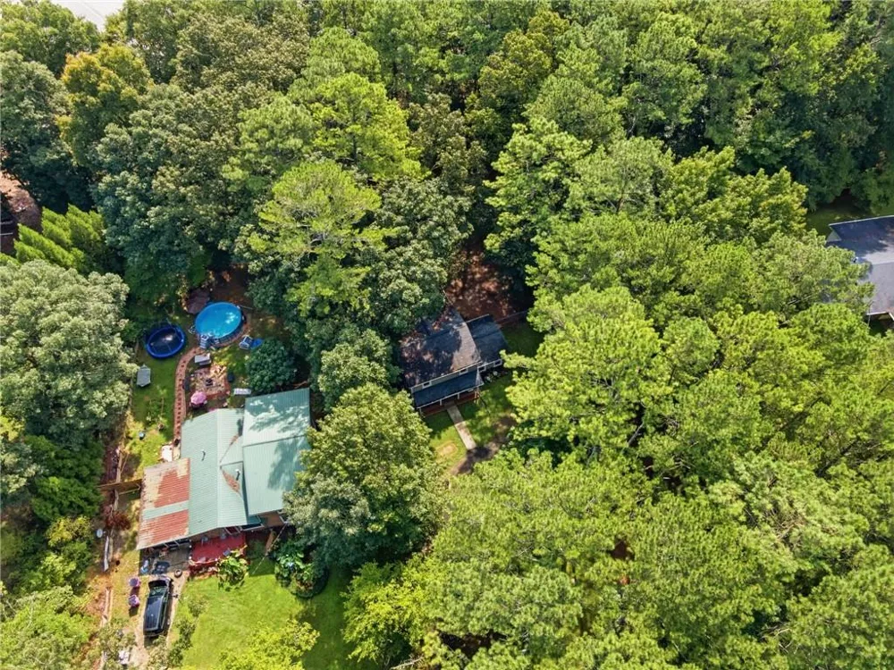 106 Northside Drive Calhoun, GA 30701