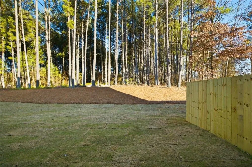 1999 Marie Court #44 Conyers, GA 30013