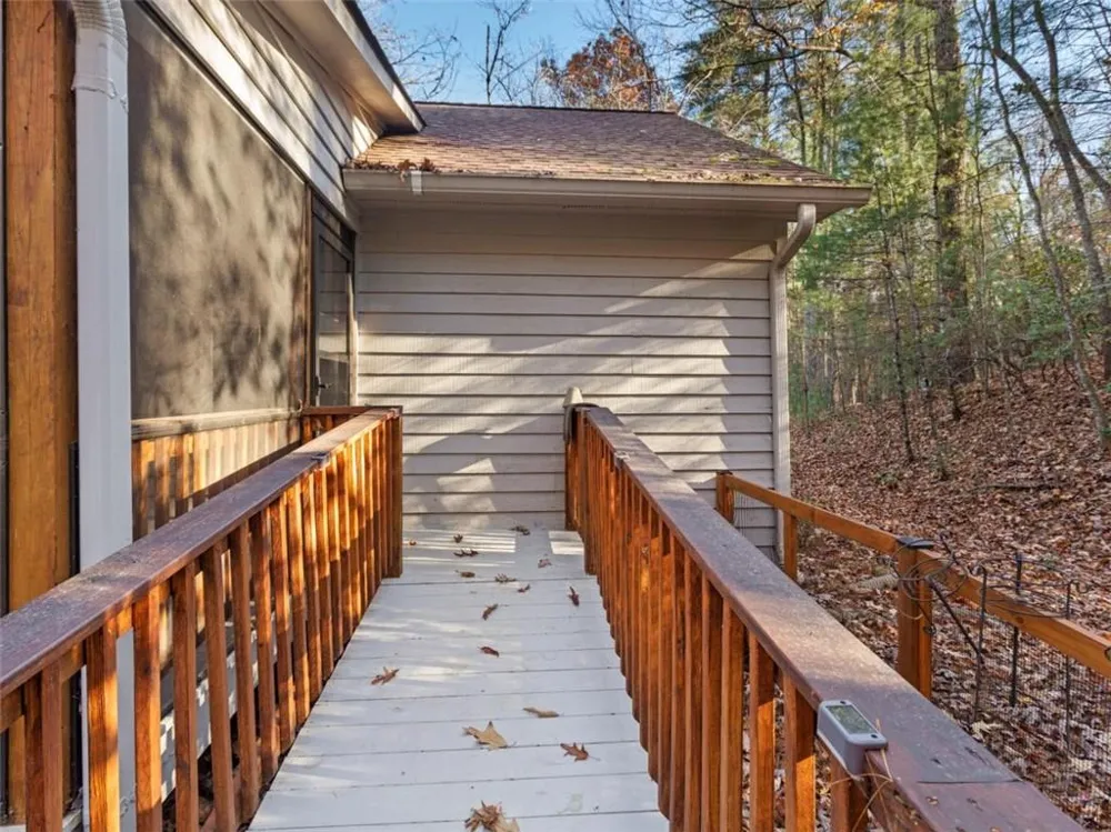 166 Quail Point Sautee Nacoochee, GA 30571
