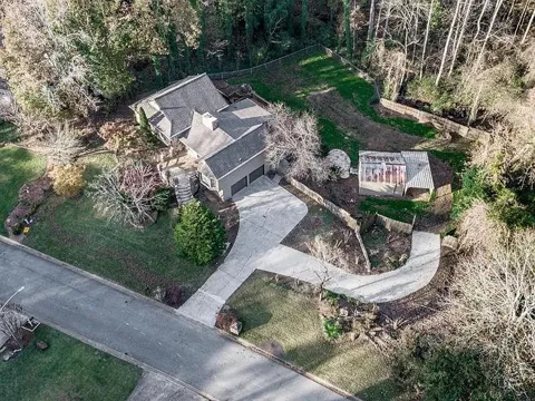 2189 Chartwell Drive