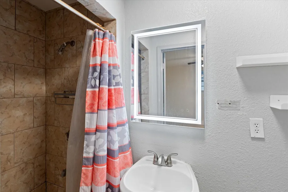 2910 San Augustine Avenue Pasadena, TX 77503