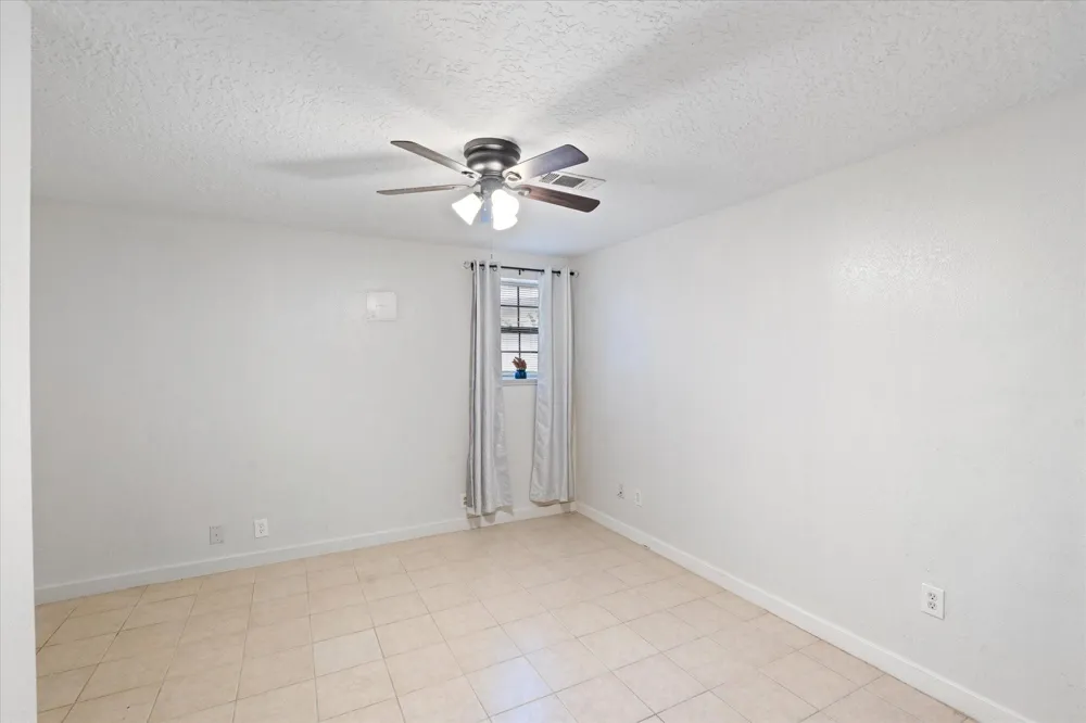 2910 San Augustine Avenue Pasadena, TX 77503
