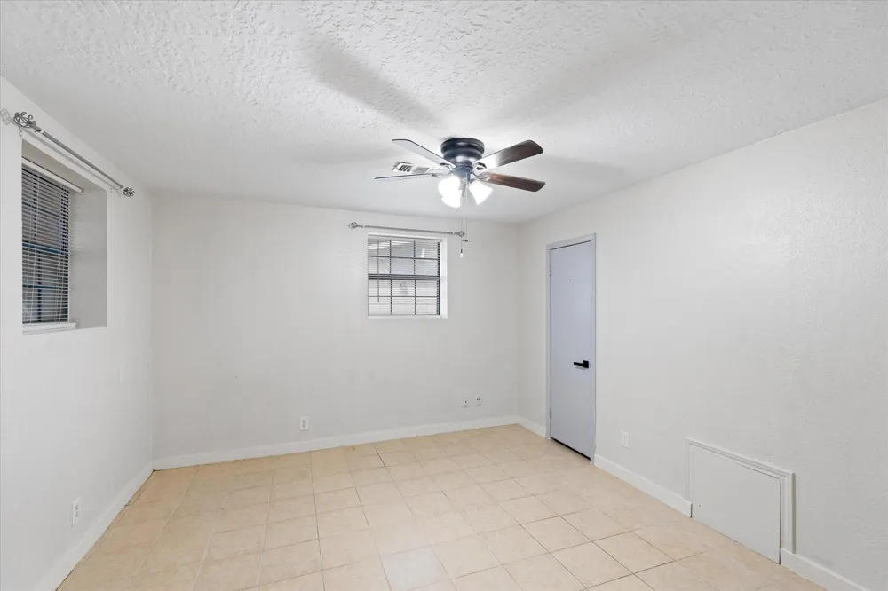 2910 San Augustine Avenue Pasadena, TX 77503